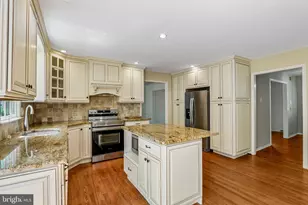 14 Airdrie Ct, Paoli, PA 19301 - Photo 9