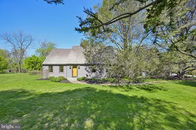 817 Sharon Circle, West Chester, PA 19382 - Photo 3