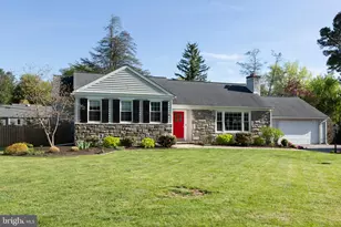 117 Hillside Rd, Wayne, PA 19087 - Photo 3