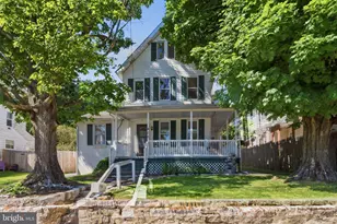 405 Strasburg Ave, Parkesburg, PA 19365 - Photo 1