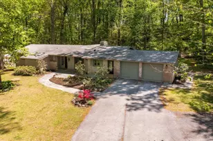 12 Woodland Cir, Downingtown, PA 19335 - Photo 1