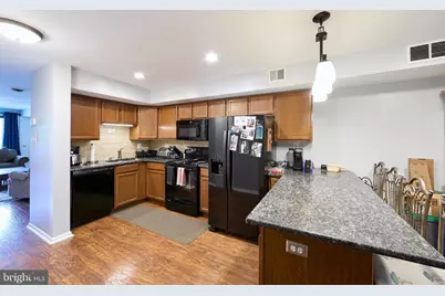 242 Summit House, West Chester, PA 19382 - Photo 3