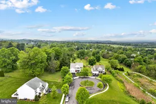 1012 Country Walk Dr, Pottstown, PA 19465 - Photo 49