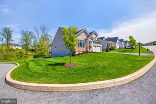 48 Heron Ln, Coatesville, PA 19320 - Photo 5