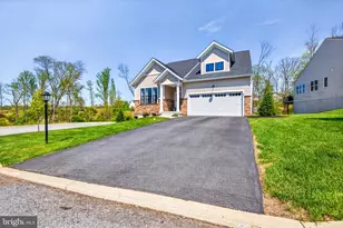 48 Heron Ln, Coatesville, PA 19320 - Photo 7