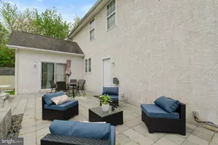 32 Meadow Ln, Pottstown, PA 19465 - Photo 5