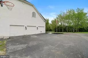 32 Meadow Ln, Pottstown, PA 19465 - Photo 7