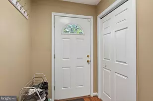 419 Holly Tree Ct, Chester Springs, PA 19425 - Photo 5