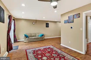 419 Holly Tree Ct, Chester Springs, PA 19425 - Photo 15