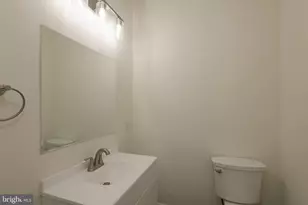 448 Broad St, Oxford, PA 19363 - Photo 11