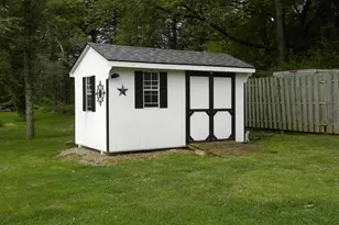 2400 Strasburg Rd, Coatesville, PA 19320 - Photo 3