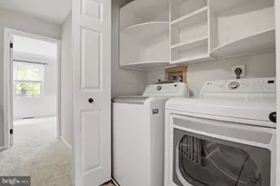 3 Windsor Cir, Chesterbrook, PA 19087 - Photo 21