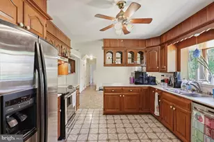 205 Oak Ln, West Chester, PA 19382 - Photo 21