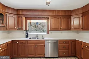 205 Oak Ln, West Chester, PA 19382 - Photo 19