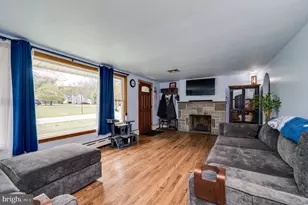 291 Watson Ave, Coatesville, PA 19320 - Photo 9