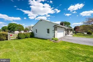 291 Watson Ave, Coatesville, PA 19320 - Photo 5