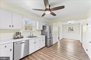893 Westtown Rd, West Chester, PA 19382 - Photo 11