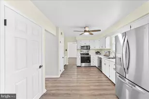 893 Westtown Rd, West Chester, PA 19382 - Photo 13