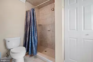 124 S Deer Run Dr, Lincoln University, PA 19352 - Photo 19