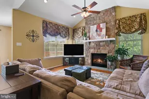 247 Deepdale Dr, Kennett Square, PA 19348 - Photo 15