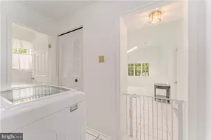 1239 Upton Cir, West Chester, PA 19380 - Photo 27