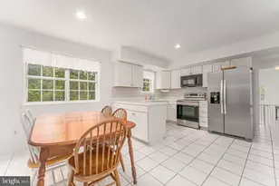 1239 Upton Cir, West Chester, PA 19380 - Photo 13