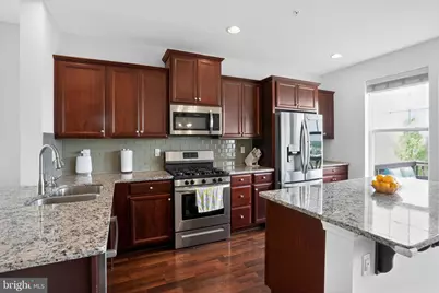 319 Dawson Place, Downingtown, PA 19335 - Photo 5