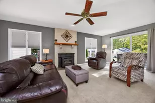502 Buttonwood Dr, Downingtown, PA 19335 - Photo 21