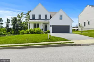 274 Beaumont Dr, Oxford, PA 19363 - Photo 1