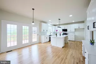 184 Magnolia Dr, Chester Springs, PA 19425 - Photo 13