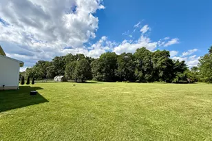 126 Hemlock Dr, Cochranville, PA 19330 - Photo 3