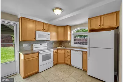 348 Madison Street, Coatesville, PA 19320 - Photo 9