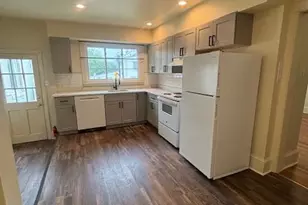 379 E Chestnut St, Coatesville, PA 19320 - Photo 5
