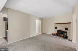 623 Washington Pl, Chesterbrook, PA 19087 - Photo 11