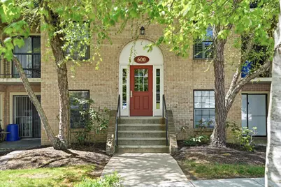 623 Washington Place, Chesterbrook, PA 19087 - Photo 1