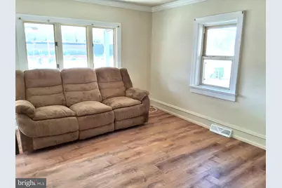 825 S 1st Avenue #1, Coatesville, PA 19320 - Photo 3