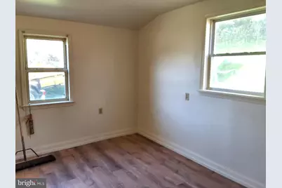 825 S 1st Avenue #1, Coatesville, PA 19320 - Photo 9