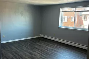 120 N Penn St, Spring City, PA 19475 - Photo 7