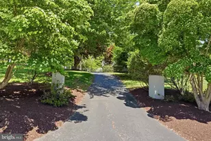 851 Box Hill Ln, Wayne, PA 19087 - Photo 5
