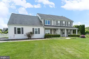 152 Shore Line Dr, Honey Brook, PA 19344 - Photo 5