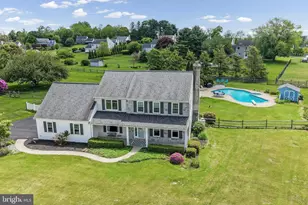152 Shore Line Dr, Honey Brook, PA 19344 - Photo 3