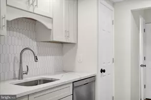 301 Village Walk, Exton, PA 19341 - Photo 11