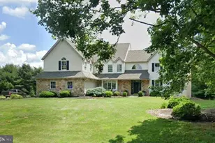 286 Hickory Dr, Kennett Square, PA 19348 - Photo 1