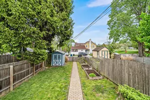 631 S Broad St, Kennett Square, PA 19348 - Photo 25