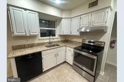 39 Innisbrook Lane, Coatesville, PA 19320 - Photo 3