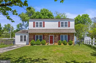 4 Devon Cir, Paoli, PA 19301 - Photo 1