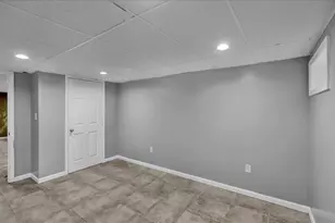 90 Fricks Lock Rd, Pottstown, PA 19465 - Photo 27