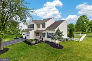 25 N Danbury Cir, Coatesville, PA 19320 - Photo 49