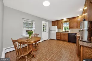 507 St Johns Cir, Phoenixville, PA 19460 - Photo 15