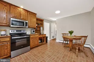 507 St Johns Cir, Phoenixville, PA 19460 - Photo 17